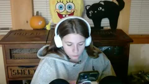 Snapshot of sabrinalexington chatting on 12, 11, 2025 Sabrina online show from 12, 11, 2025