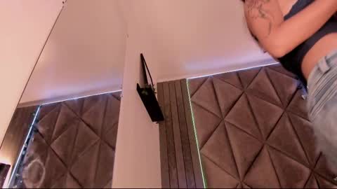 S A B R I N A  online show from 21, 11, 2025