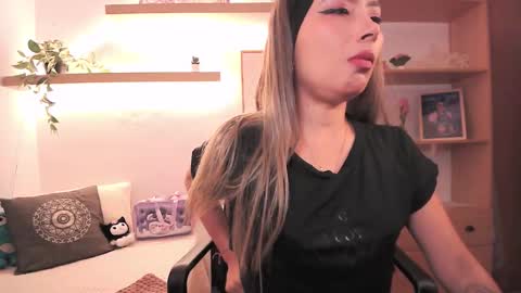 Snapshot of sabrinaspell_ chatting on 17, 3, 2026 S A B R I N A online show from 17, 3, 2026