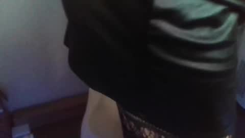 Snapshot of sabrinatravsexy chatting on 9, 9, 2025 sabrinatravsexy online show from 9, 9, 2025