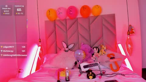 Snapshot of sabrinavantress chatting on 27, 3, 2026 Sabrina Vantress online show from 27, 3, 2026