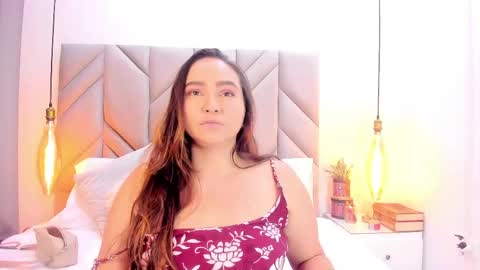 Snapshot of sabrinavantress chatting on 28, 4, 2026 Sabrina Vantress online show from 28, 4, 2026