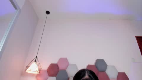 Sabrina Warren online show from 15, 4, 2026