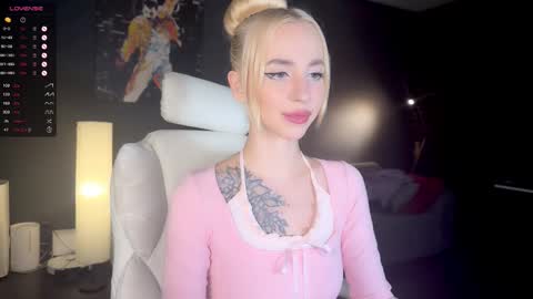 Snapshot of sabrinkaa chatting on 14, 3, 2026 Sabi Ryder new acc online show from 14, 3, 2026