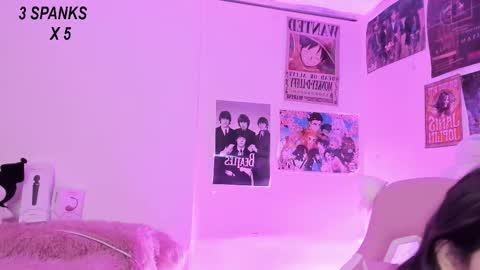 Ig  online show from 4, 12, 2025