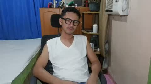 Snapshot of sachu01 chatting on 8, 7, 2026 Sachu01 online show from 8, 7, 2026