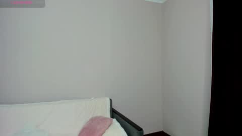 Sacura online show from 7, 10, 2025