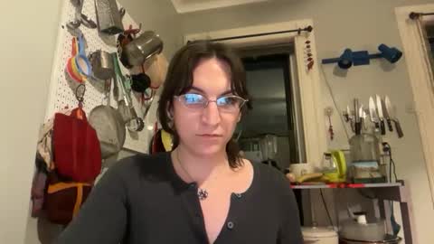 Sadie online show from 16, 12, 2025