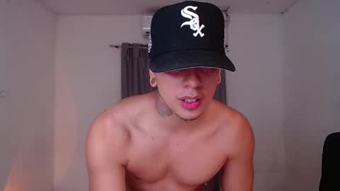 saenz_hotx online show from 30, 1, 2025