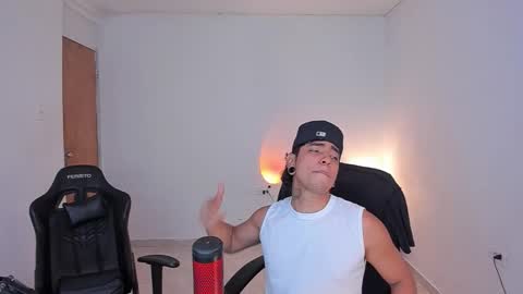 saenz_hotx online show from 1, 11, 2025