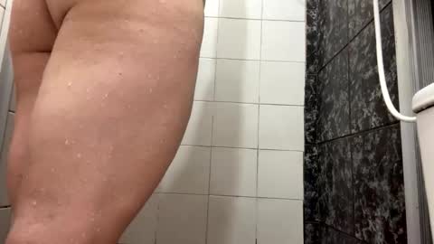 safadeenho0811 online show from 3, 12, 2025