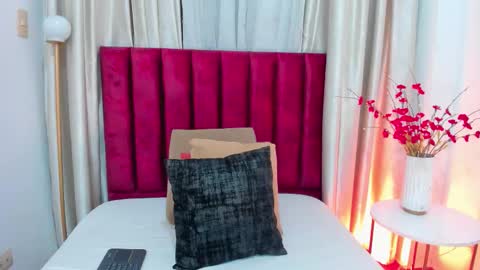 Snapshot of sagirabelle chatting on 17, 9, 2025 Sagira Belle online show from 17, 9, 2025