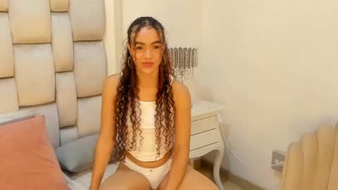 Snapshot of sagitariuuuss chatting on 14, 12, 2024 Cattleya online show from 14, 12, 2024