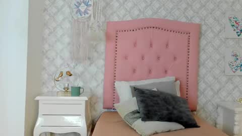 Snapshot of sagitariuuuss chatting on 4, 3, 2025 Cattleya online show from 4, 3, 2025