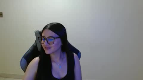 Sahaliefox  online show from 15, 1, 2026