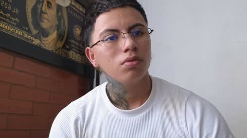 Sahara y Thiago online show from 27, 1, 2025