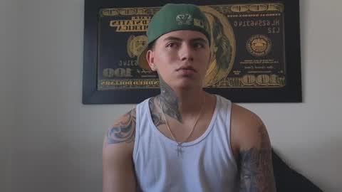 Sahara y Thiago online show from 24, 9, 2025