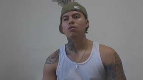 Sahara y Thiago online show from 7, 11, 2025