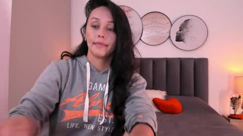 Snapshot of saharagarcia chatting on 22, 4, 2026 Sahara Garcia online show from 22, 4, 2026