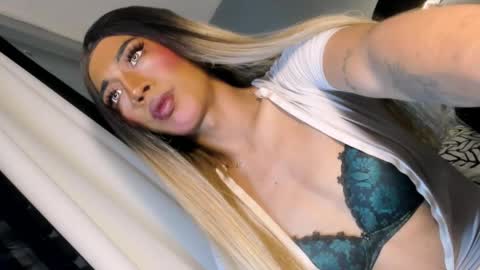Snapshot of sahayafox chatting on 19, 4, 2026 sahayafox online show from 19, 4, 2026