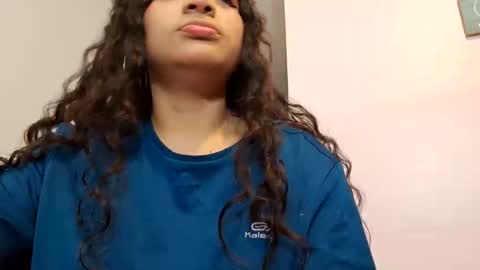 Snapshot of sahory_art chatting on 20, 5, 2026 sara online show from 20, 5, 2026