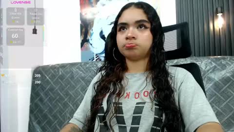 Snapshot of sahory_art chatting on 25, 5, 2026 sara online show from 25, 5, 2026