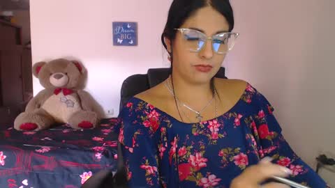 Snapshot of sahotlove1 chatting on 1, 10, 2025 Karina online show from 1, 10, 2025