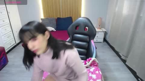 Snapshot of sailor_moon07 chatting on 19, 3, 2026 sailor online show from 19, 3, 2026