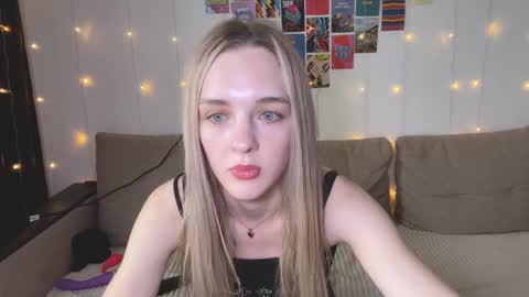 Snapshot of sailormoon666_ chatting on 24, 1, 2025 Sofia online show from 24, 1, 2025