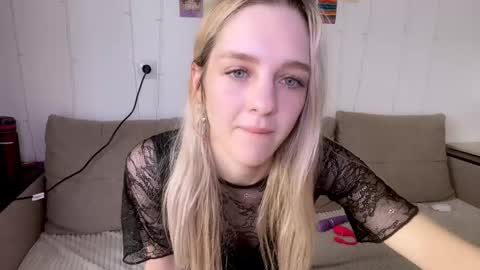 Snapshot of sailormoon666_ chatting on 9, 3, 2025 Sofia online show from 9, 3, 2025