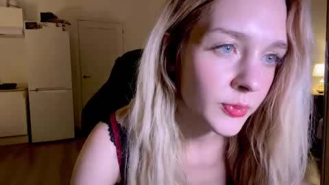 Snapshot of sailormoon666_ chatting on 20, 10, 2025 Sofia online show from 20, 10, 2025