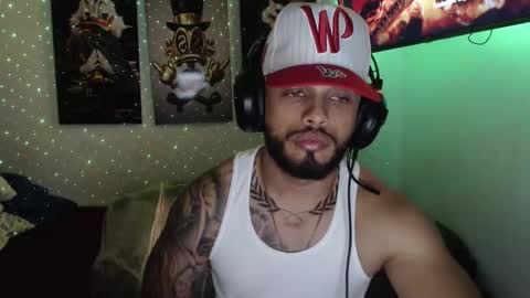 Snapshot of saimong10 chatting on 5, 2, 2025 saimong10 online show from 5, 2, 2025