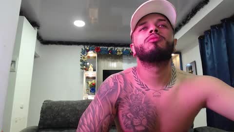 Snapshot of saimong10 chatting on 18, 3, 2026 saimong10 online show from 18, 3, 2026