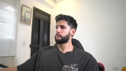 Snapshot of saimonhot1 chatting on 11, 1, 2026 saimon online show from 11, 1, 2026