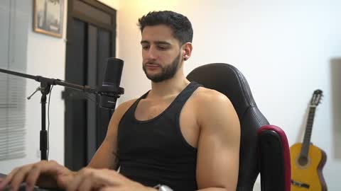 Snapshot of saimonhot1 chatting on 5, 4, 2026 saimon online show from 5, 4, 2026