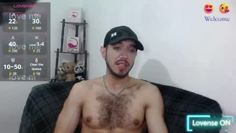 Snapshot of saint_castle chatting on 5, 5, 2026 Saint Castle online show from 5, 5, 2026
