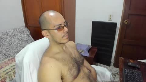 Snapshot of saintedy01 chatting on 13, 12, 2024 saintedy01 online show from 13, 12, 2024