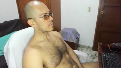 Snapshot of saintedy01 chatting on 20, 4, 2026 saintedy01 online show from 20, 4, 2026