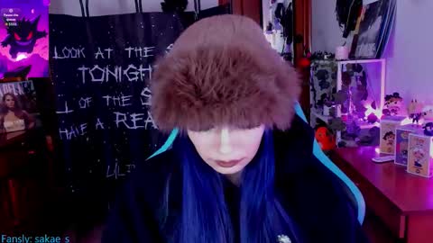    online show from 21, 12, 2025