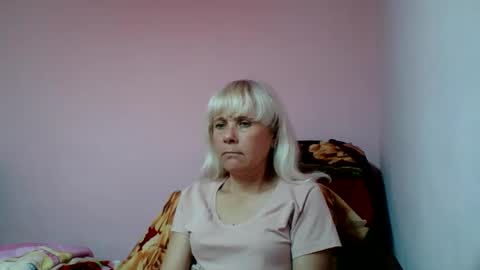 sakura_blonde online show from 2, 12, 2025