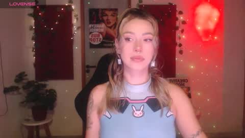Snapshot of sakuraa_beauty chatting on 22, 4, 2026 Sakura online show from 22, 4, 2026