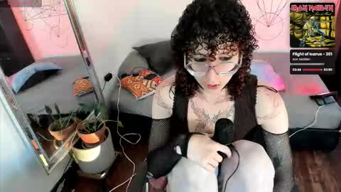 Snapshot of salemqueer_ chatting on 27, 3, 2026 Sam online show from 27, 3, 2026