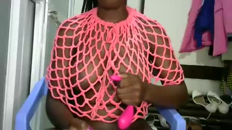 sally_beauty2023 online show from 17, 2, 2025