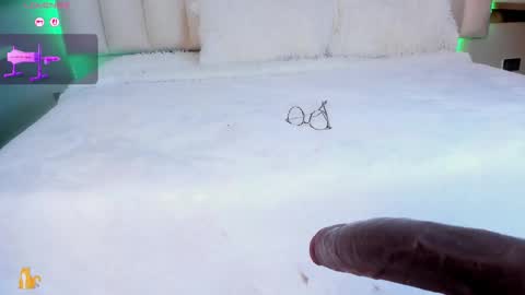  Sally White  online show from 9, 10, 2025