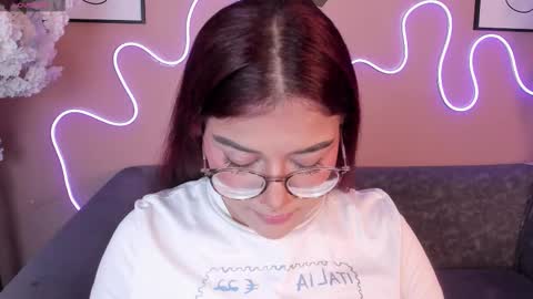  Sally White  online show from 16, 12, 2025