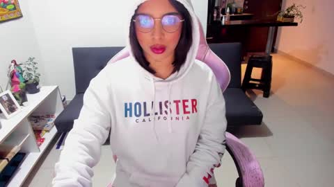 Snapshot of sallymaddoxx chatting on 25, 2, 2025 sallymaddoxx online show from 25, 2, 2025