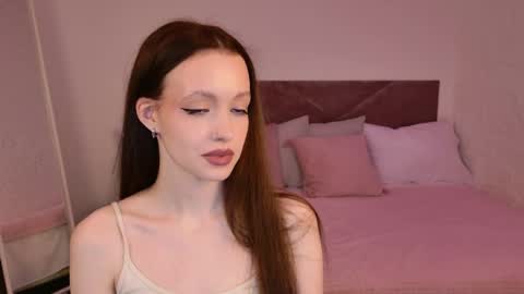 Snapshot of sallypinkman chatting on 9, 4, 2026 Sally Pinkman online show from 9, 4, 2026