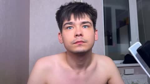 Snapshot of sallypussyboy chatting on 9, 11, 2025 FinnKlein online show from 9, 11, 2025