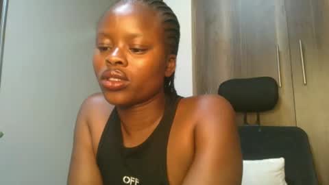 Snapshot of sallysasha254 chatting on 12, 12, 2024 sallysasha254 online show from 12, 12, 2024