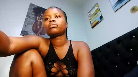 Snapshot of sallysasha254 chatting on 23, 12, 2024 sallysasha254 online show from 23, 12, 2024